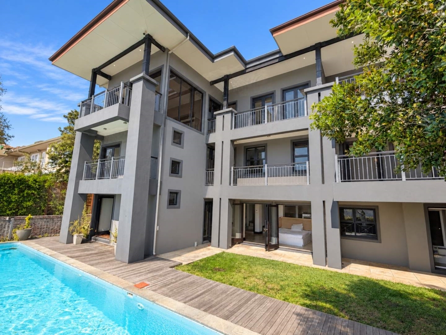 5 Bedroom Property for Sale in Higgovale Western Cape